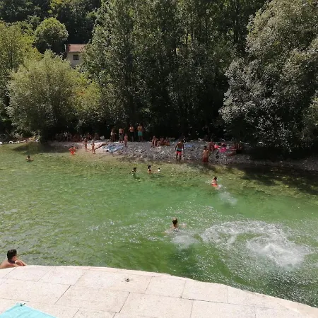 And Restaurant Odusak * Dreznjak