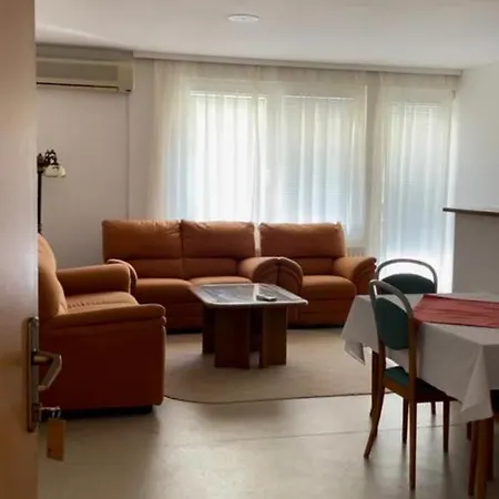 And Restaurant Odusak * Dreznjak