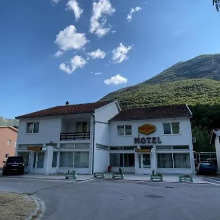 And Restaurant Odusak