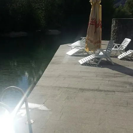 And Restaurant Odusak Motell